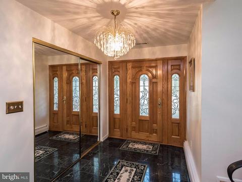7 Senate Dr, Pasadena, MD 21122 photo 29
