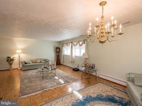 7 Senate Dr, Pasadena, MD 21122 photo 11