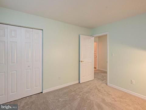 7 Senate Dr, Pasadena, MD 21122 photo 15