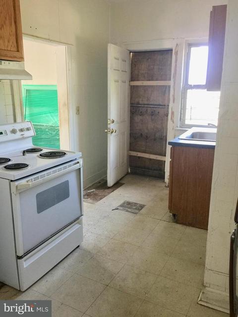 2000 30th St E, Baltimore, MD 21218 photo 8