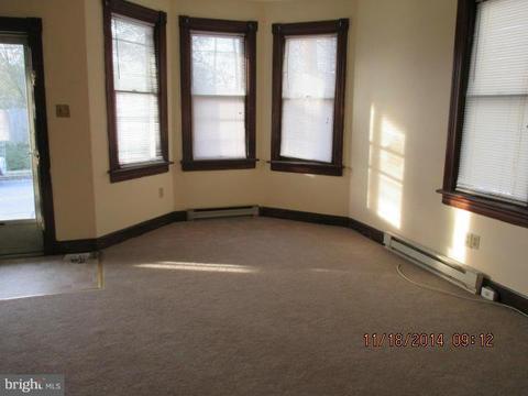 124 1st St, Hagerstown, MD 21740 photo 3
