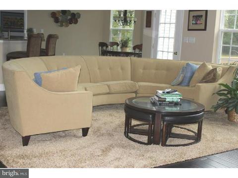250 Leffler Cir, Florence, NJ 08505 photo 3
