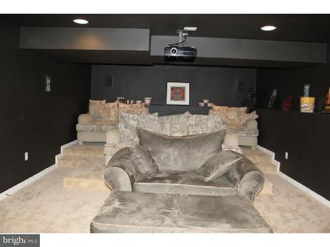 250 Leffler Cir, Florence, NJ 08505 photo 19