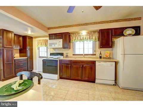 3 Wayne Dr E, Columbus, NJ 08022 photo 8
