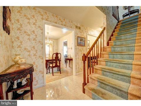 3 Wayne Dr E, Columbus, NJ 08022 photo 3
