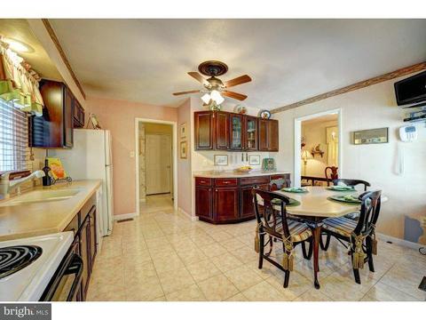 3 Wayne Dr E, Columbus, NJ 08022 photo 10