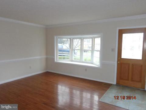 1199 Avondale Ct, Frederick, MD 21702 photo 4