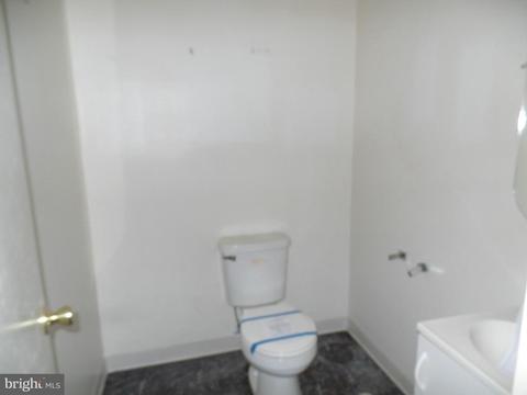 817 Preston St, Baltimore, MD 21202 photo 5