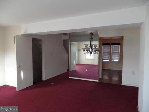 817 Preston St, Baltimore, MD 21202 photo 3