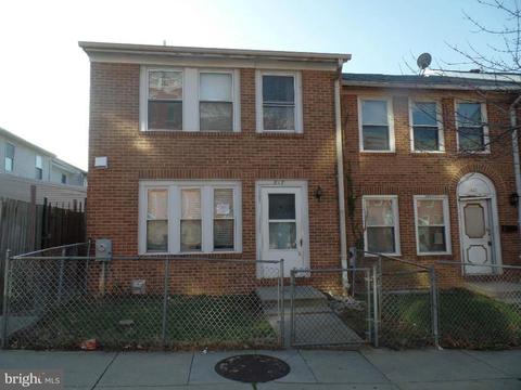 817 Preston St, Baltimore, MD 21202 photo 1