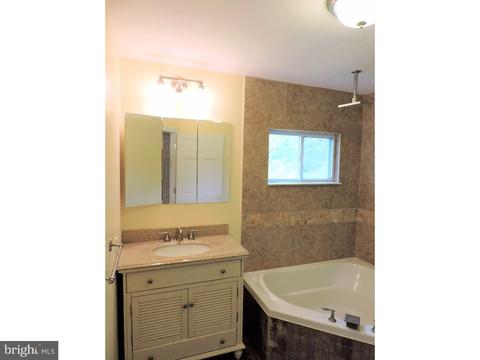 366 Croshaw Rd, Wrightstown, NJ 08562 photo 21