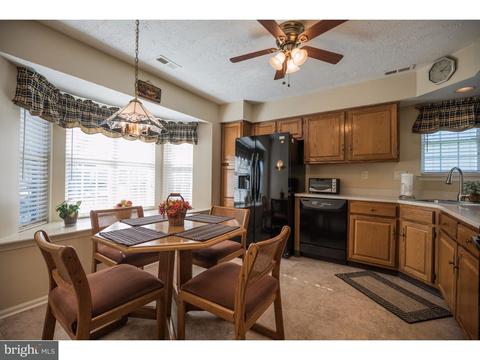 623 Cascade Dr S, Mount Laurel, NJ 08054 photo 3