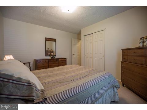 623 Cascade Dr S, Mount Laurel, NJ 08054 photo 17