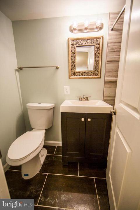159 V St NE, Washington, DC 20002 photo 23