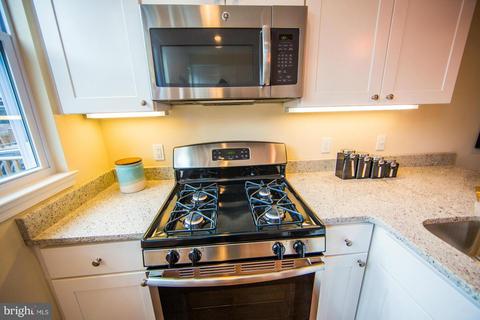 159 V St NE, Washington, DC 20002 photo 9