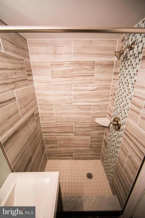 159 V St NE, Washington, DC 20002 photo 26
