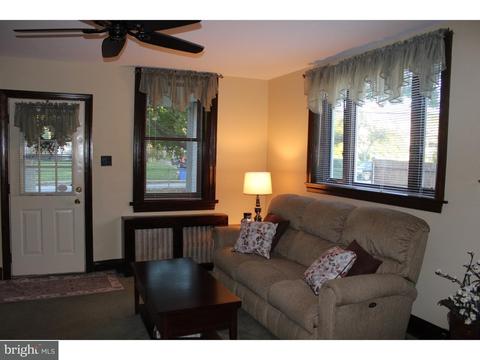 389 Morris Rd, Wayne, PA 19087 photo 3