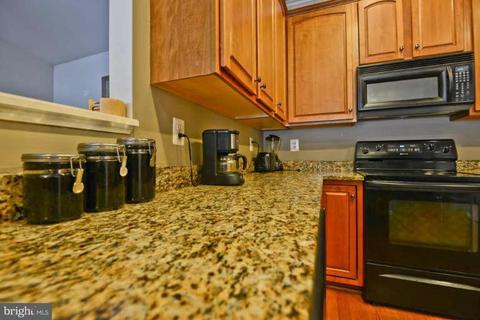 43274 Markham Pl, Ashburn, VA 20147 photo 13