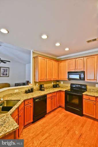 43274 Markham Pl, Ashburn, VA 20147 photo 14