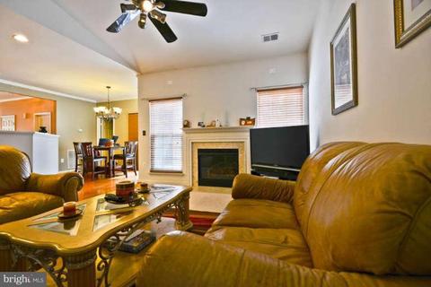 43274 Markham Pl, Ashburn, VA 20147 photo 17