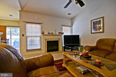 43274 Markham Pl, Ashburn, VA 20147 photo 16