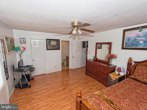 9072 Bonham Cir, Manassas, VA 20110 photo 14
