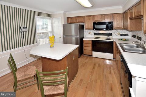 6354 Racetec Pl, Springfield, VA 22150 photo 8