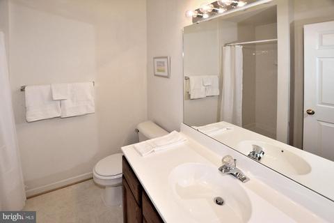 6354 Racetec Pl, Springfield, VA 22150 photo 15