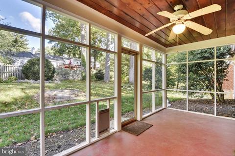 1701 Myrtle Rd, Silver Spring, MD 20902 photo 5