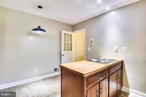 1701 Myrtle Rd, Silver Spring, MD 20902 photo 12