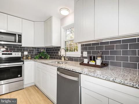 6 Senate Dr, Pasadena, MD 21122 photo 14