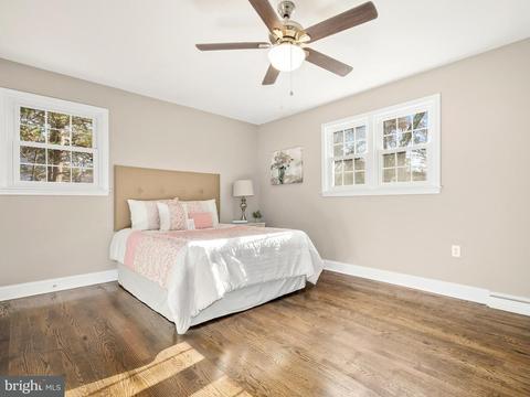 6 Senate Dr, Pasadena, MD 21122 photo 18