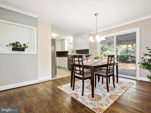 6 Senate Dr, Pasadena, MD 21122 photo 9