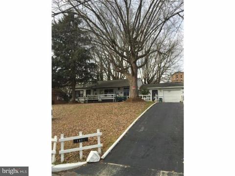 1401 Scott St, Reading, PA 19607 photo 4
