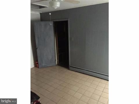 1401 Scott St, Reading, PA 19607 photo 9