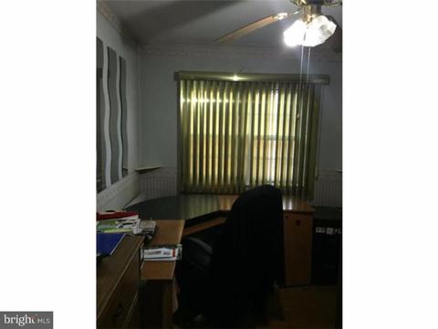 1401 Scott St, Reading, PA 19607 photo 5