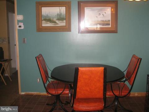 32 Shelburne Dr, Ewing, NJ 08638 photo 6