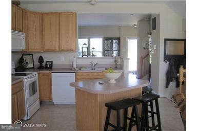 1576 Wheyfield Dr, Frederick, MD 21701 photo 2