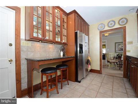 328 S Devon Ave, Wayne, PA 19087 photo 9