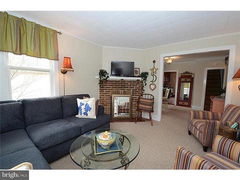 328 S Devon Ave, Wayne, PA 19087 photo 5