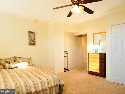 214 Warren St NE, Washington, DC 20002 photo 18