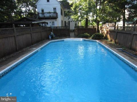 951 Lower Ferry Rd, Ewing, NJ 08628 photo 3