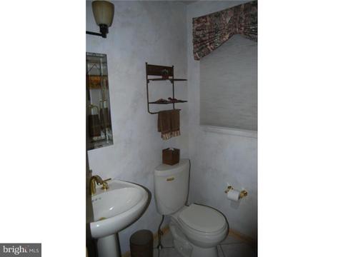 145 Squirrel Tree Ln, Mount Laurel, NJ 08054 photo 15