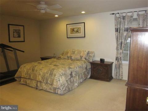 145 Squirrel Tree Ln, Mount Laurel, NJ 08054 photo 19