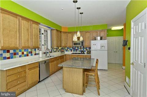 1712 Esquire Ln, Mclean, VA 22101 photo 5