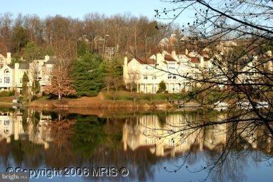 11054 Thrush Ridge Rd, Reston, VA 20191 photo 1