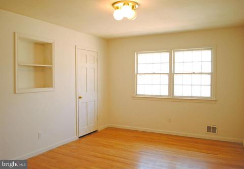 8501 Brook Rd, Mclean, VA 22102 photo 12