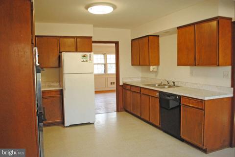 8501 Brook Rd, Mclean, VA 22102 photo 5