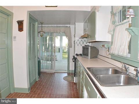 36 Villa Ave, Pitman, NJ 08071 photo 9