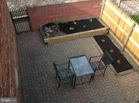 2124 Baltimore St, Baltimore, MD 21231 photo 8